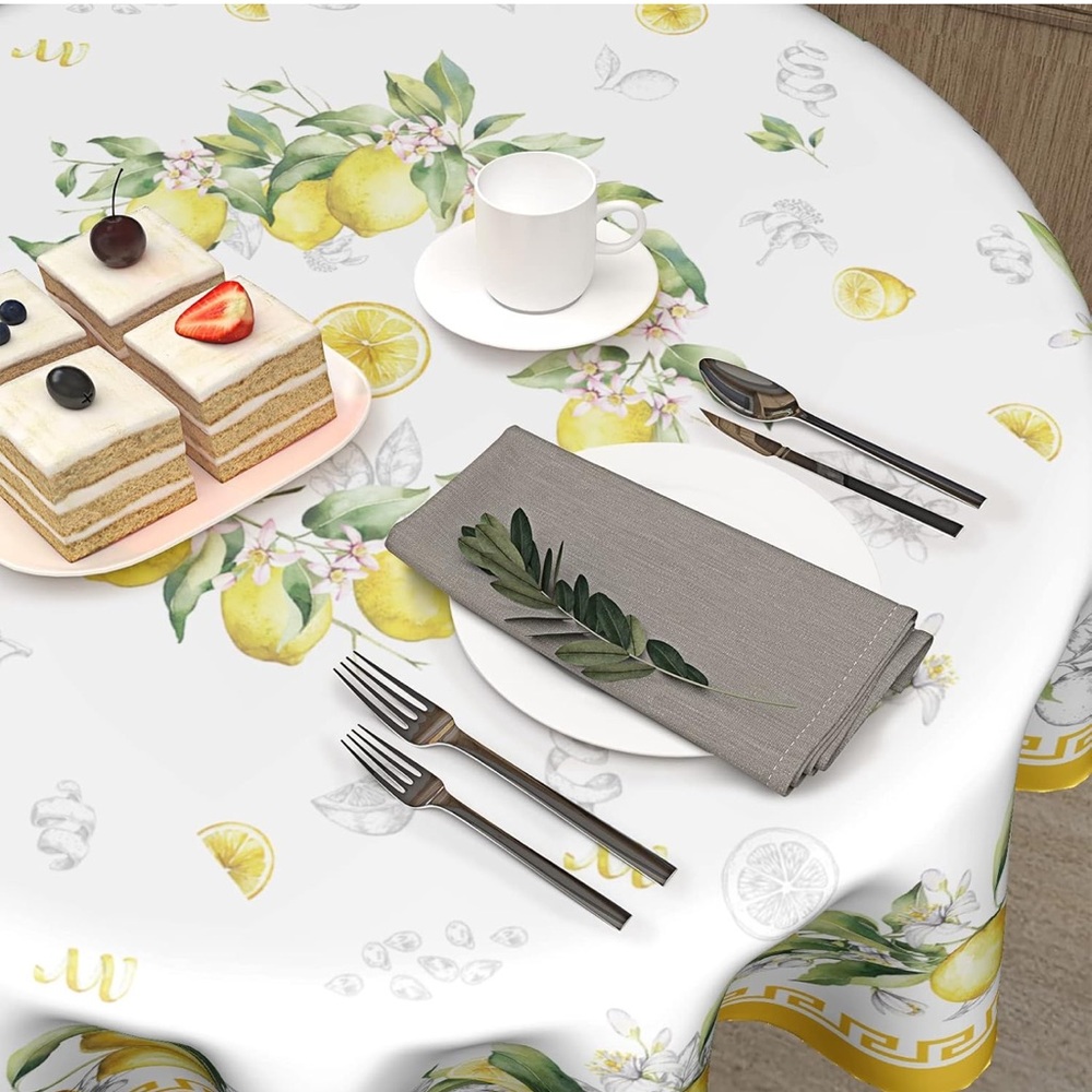 Lemon Print Tablecloth - White and Yellow - Picture 4 of 5